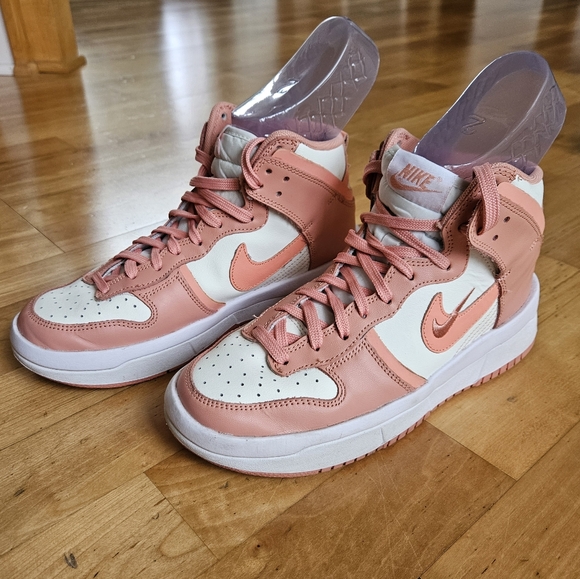 Wmns Dunk High Up 'Crimson Bliss' - Picture 4 of 7